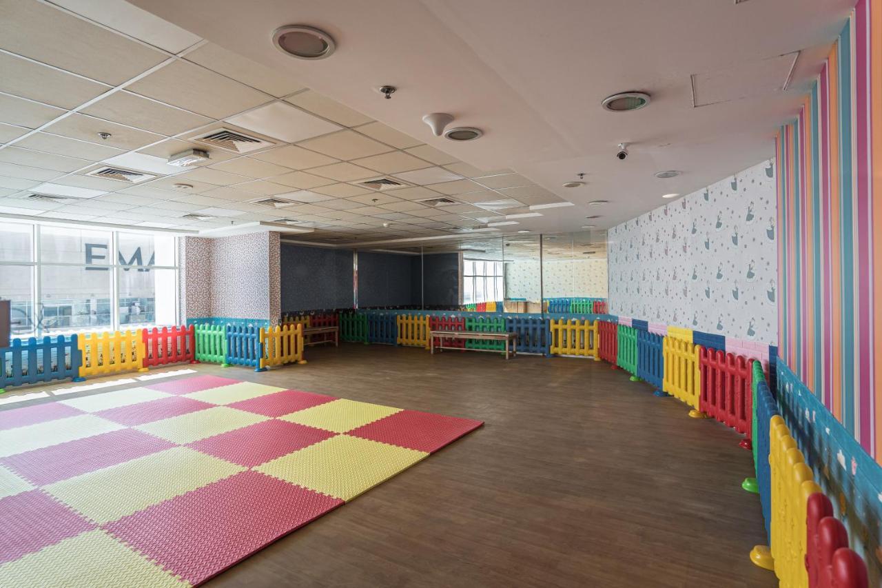 Higuests - Spacious Studio With City Views Near Dubai Mall Exterior foto